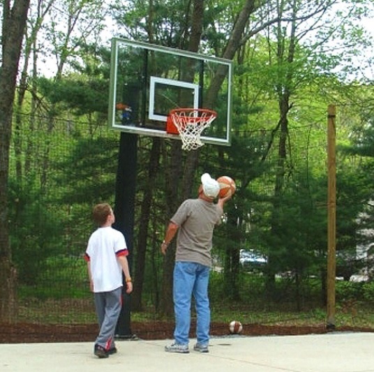 Basketball Sports Netting Basketball Barrier Nets; Outdoor #21 Medium-Impact and #42 High-Impact Netting; For Home, Basketball Courts and Arenas, Recreational Parks, Schools.
